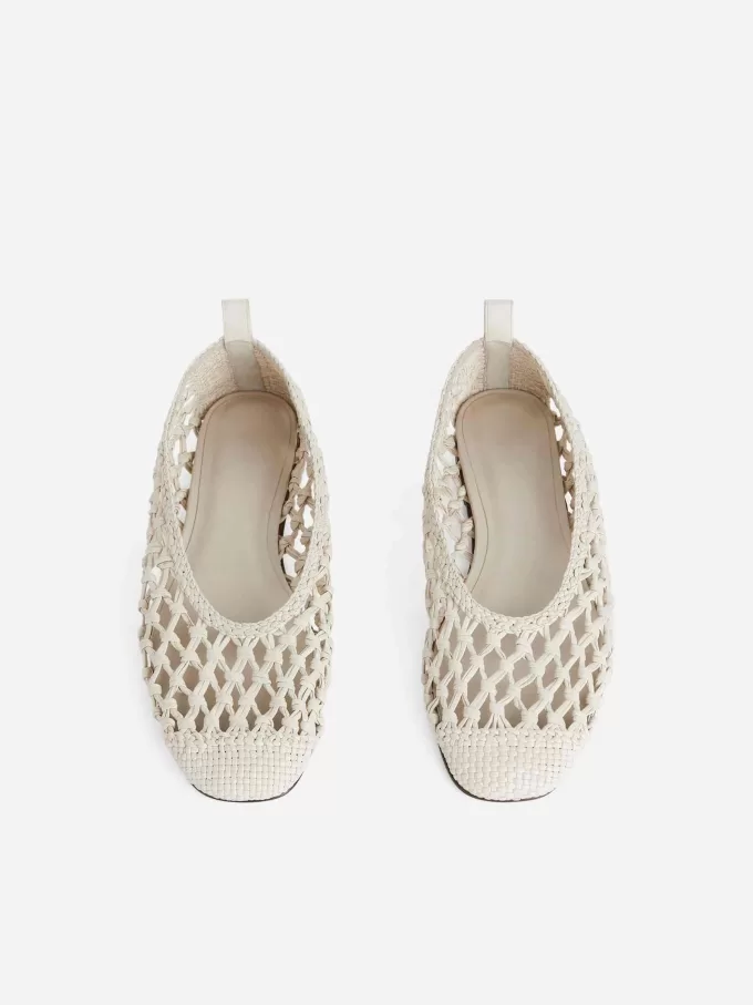 Ballerina aus gehäkeltem Leder Ballerina aus gehäkeltem Leder