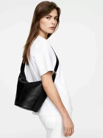 Beuteltasche aus Leder