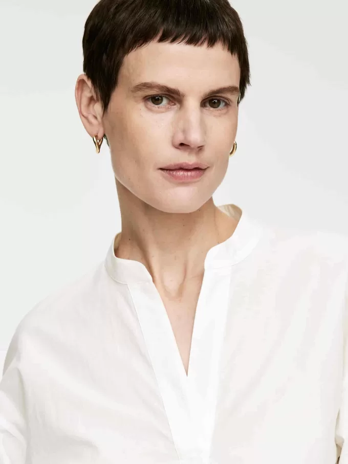 Bluse mit voluminösen Ärmeln Bluse mit voluminösen Ärmeln