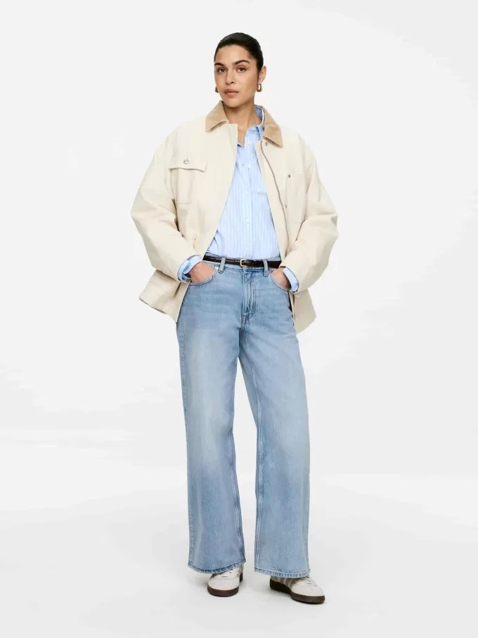 CLOUD Lockere, weite Jeans CLOUD Lockere, weite Jeans