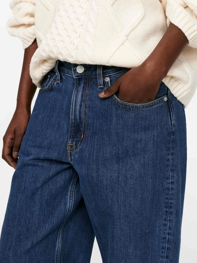CLOUD Lockere, weite Jeans