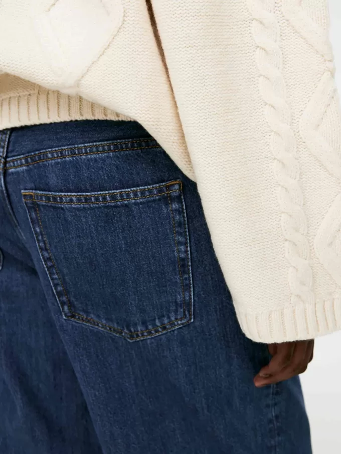 CLOUD Lockere, weite Jeans