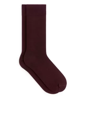 Einfarbige Socken aus merzerisierter Baumwolle Burgund 640437042002 330x440 - Einfarbige Socken aus merzerisierter Baumwolle