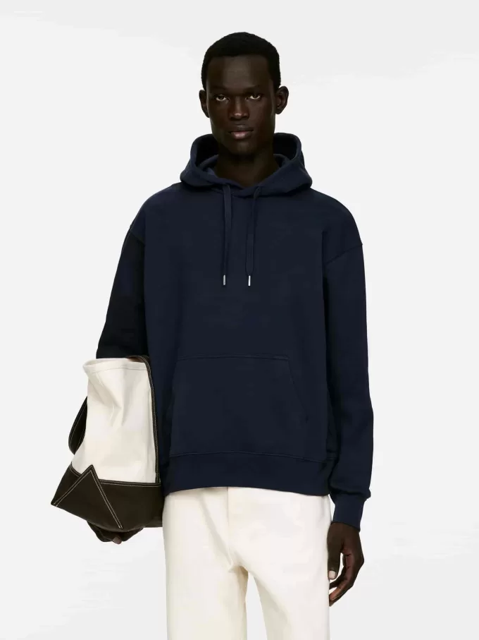 Entspannter Kapuzenpullover