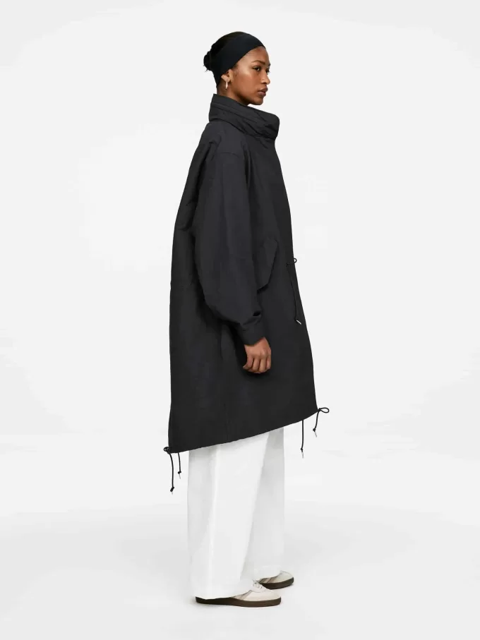 Fischschwanzparka aus Nylon