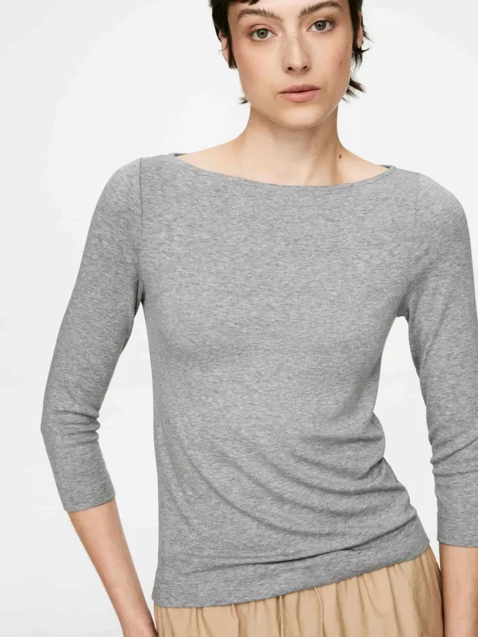 Geripptes Oberteil aus Lyocell Geripptes Oberteil aus Lyocell