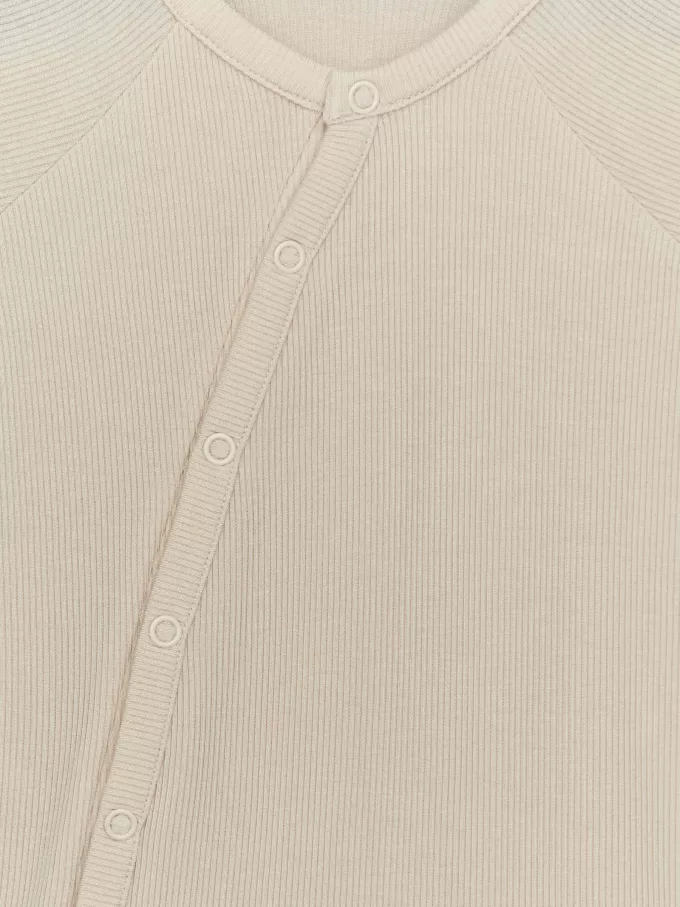 Glattgerippter Pyjama für Neugeborene