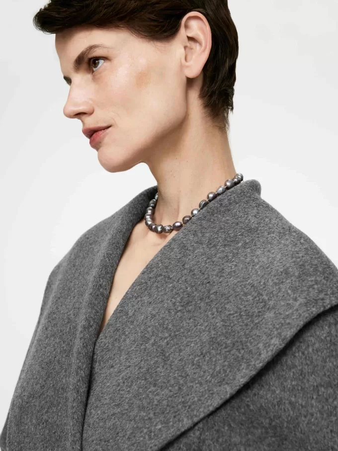 Halskette mit Süßwasserperlen