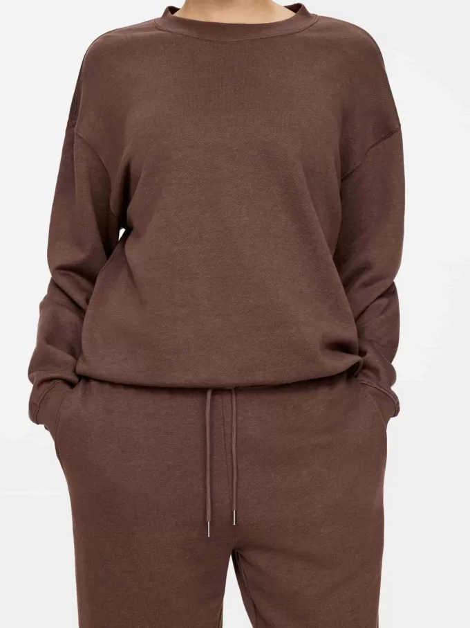 Jogginghose mit weitem Bein Jogginghose mit weitem Bein