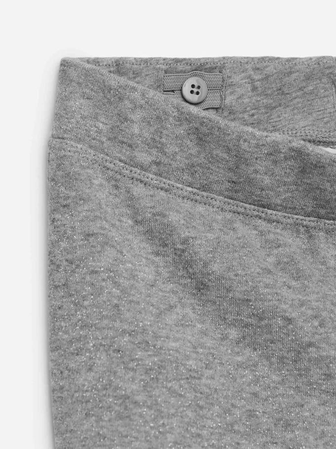 Jogginghose mit weitem Bein