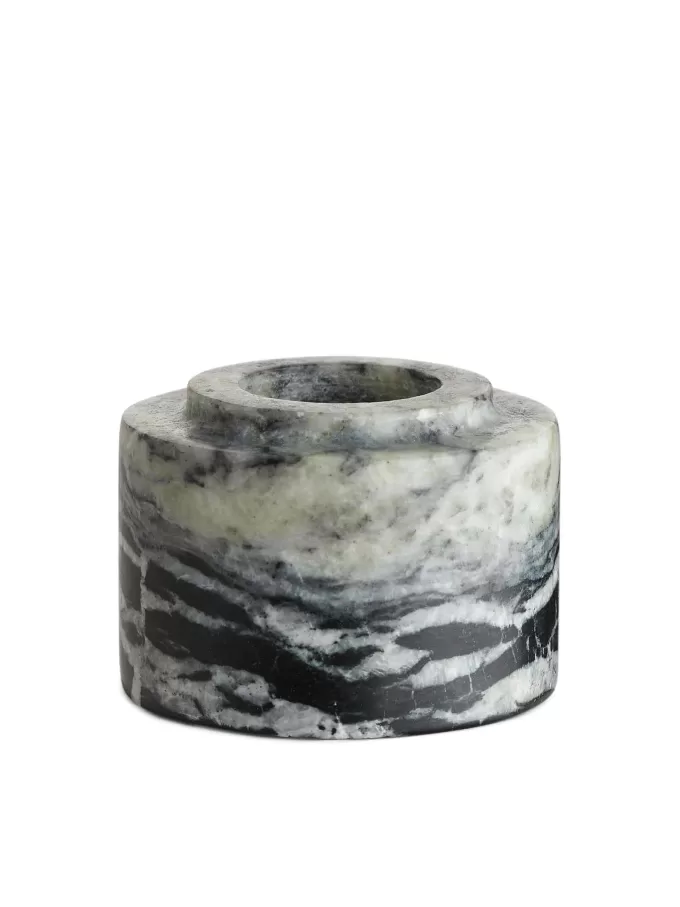 Kerzenhalter aus Marmor