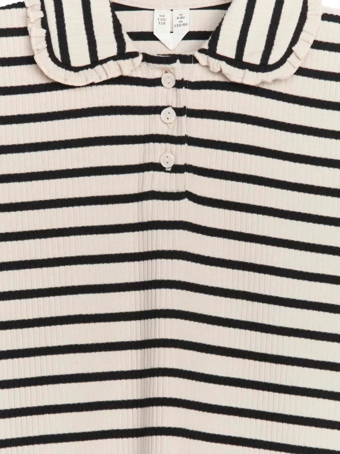 Kleid mit Rüschenkragen