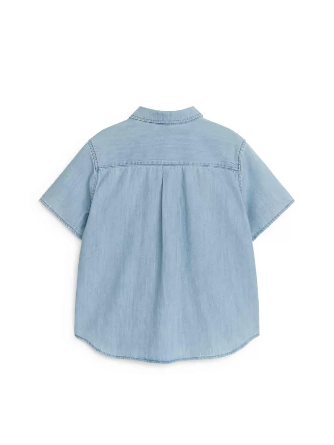 Kurzärmliges Jeanshemd Kurzärmliges Jeanshemd