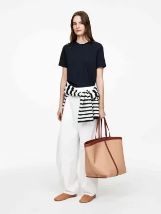 LILY Leichtes T-Shirt