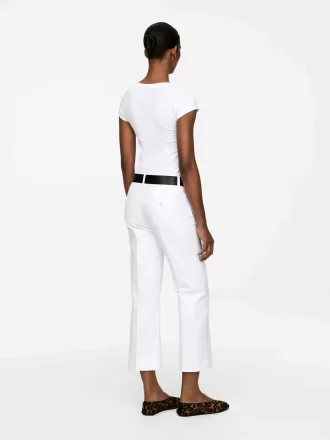 LUNA Tailliertes T-Shirt