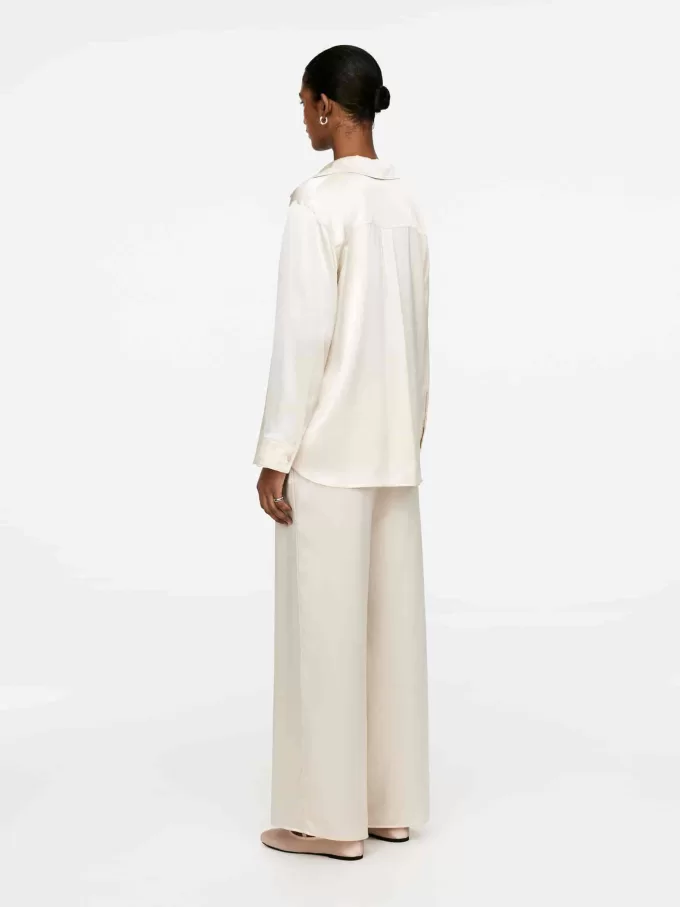 Lässiges Seidenhemd Lässiges Seidenhemd