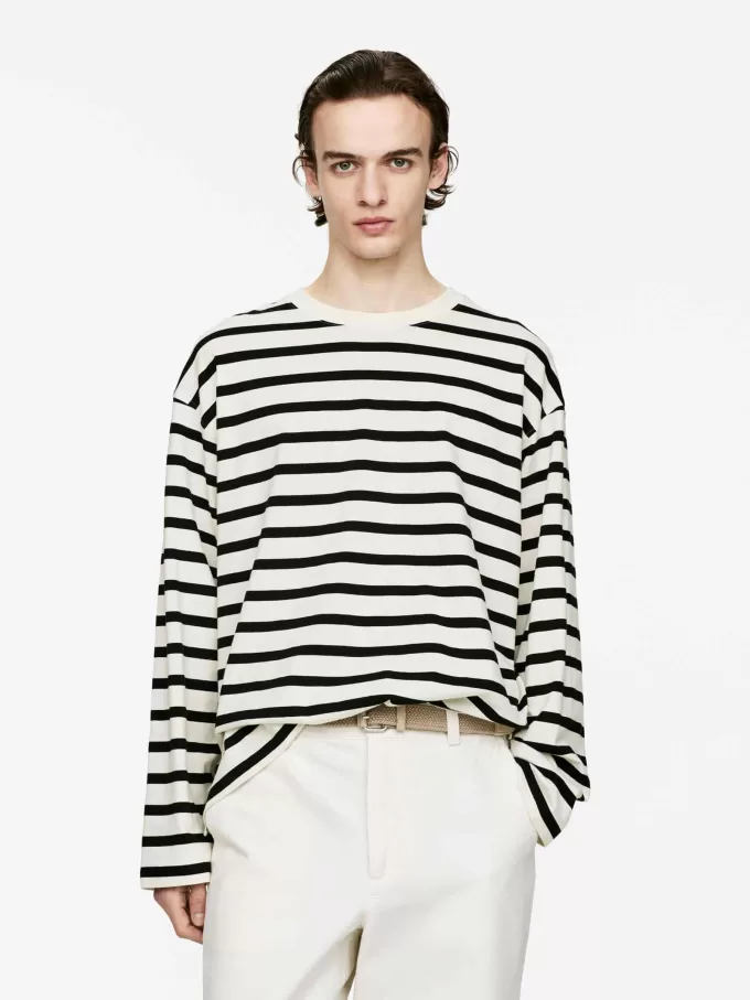 Langärmliges T-Shirt