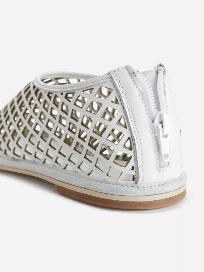 Leder-Flats mit Cut-Outs