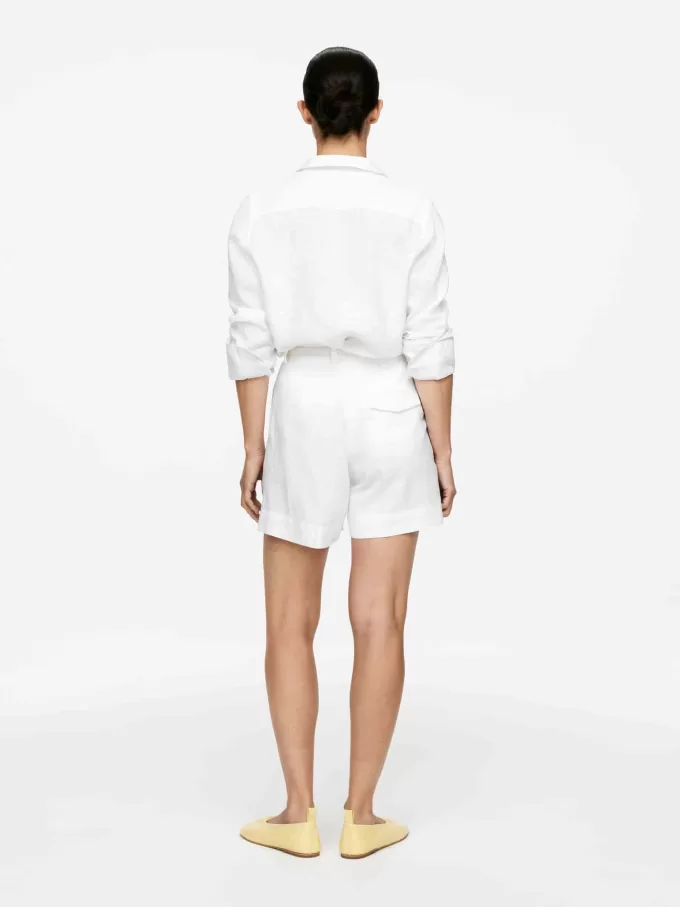 Leinenshorts mit hoher Taille