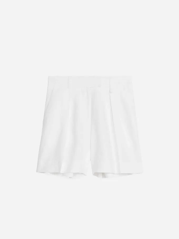 Leinenshorts mit hoher Taille
