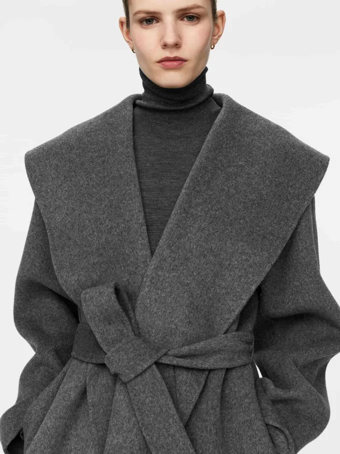 Mantel mit Schalkragen Mantel mit Schalkragen