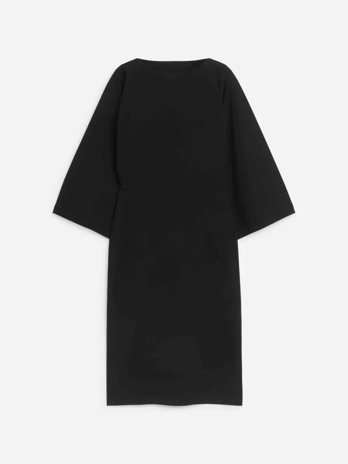 Midikleid mit U-Boot-Ausschnitt