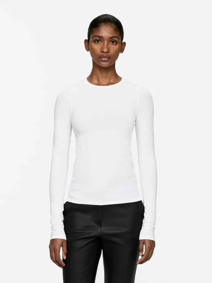 NIVA Tailliertes T-Shirt