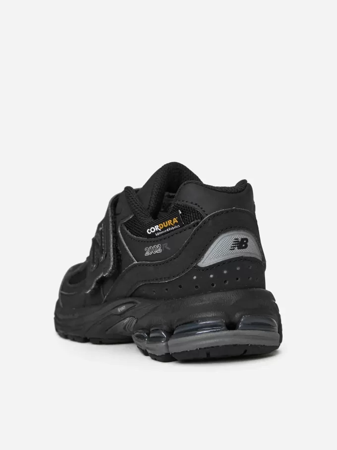 New Balance 2002R Trainer