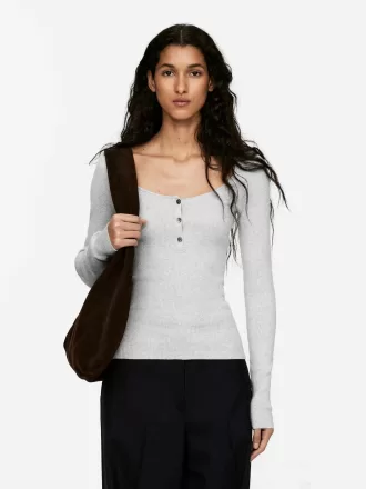 Oberteil mit Ballerina-Ausschnitt