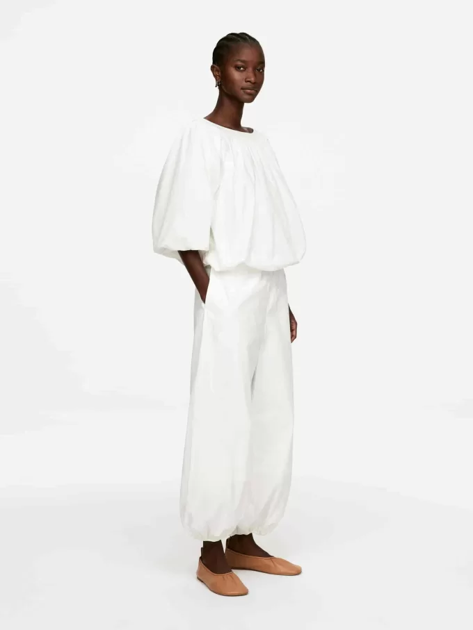 Oberteil mit Ballonsaum