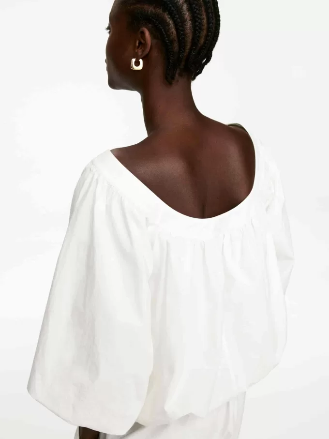 Oberteil mit Ballonsaum