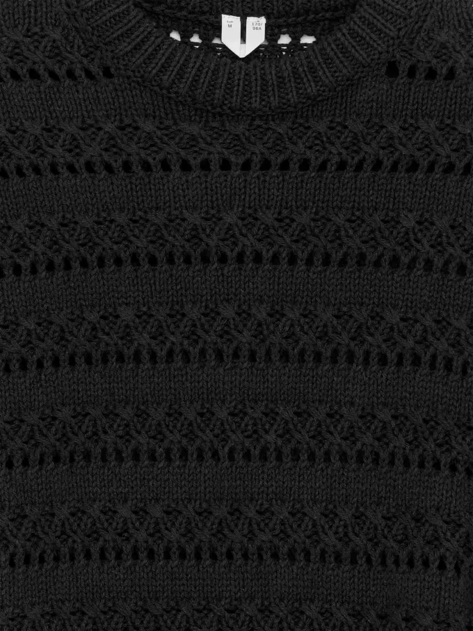 Offen gestricktes Oberteil Offen gestricktes Oberteil