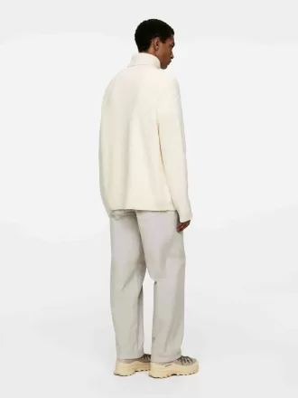 Rollkragenpullover aus schwerer Wolle