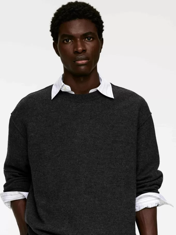 Rundhalspullover aus gekochter Wolle