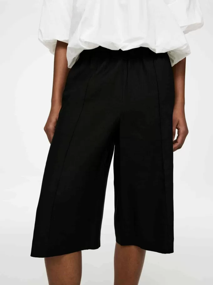 Shorts aus Leinenmischung