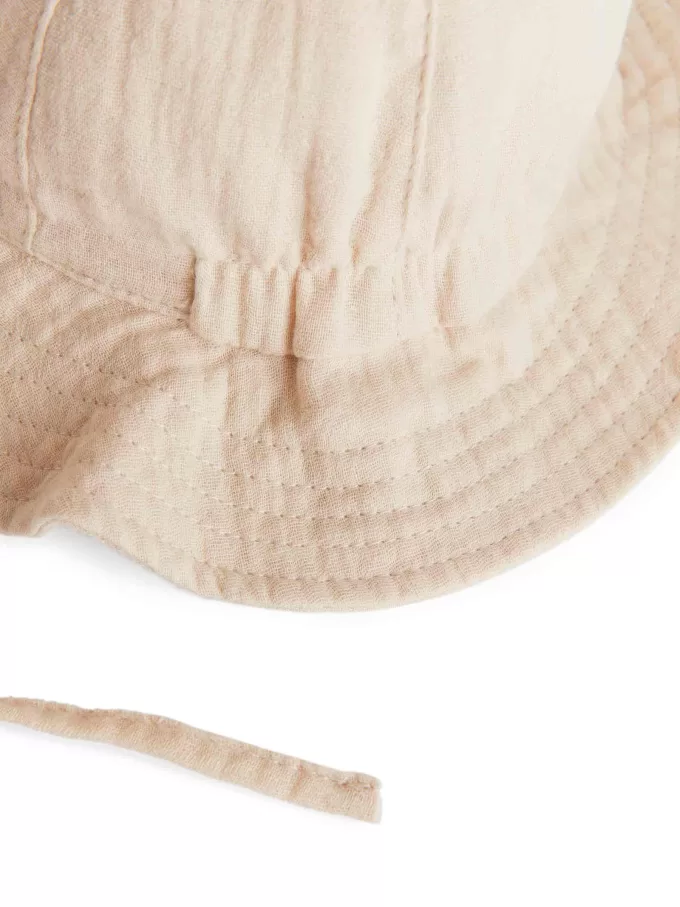 Sonnenhut aus Baumwollmusselin Sonnenhut aus Baumwollmusselin