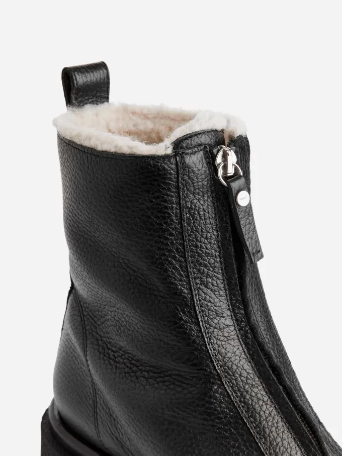 Stiefel aus Kunstpelzleder