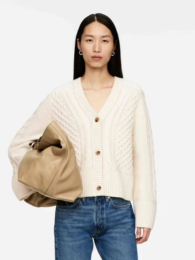 Strickjacke aus Wolle mit Zopfmuster