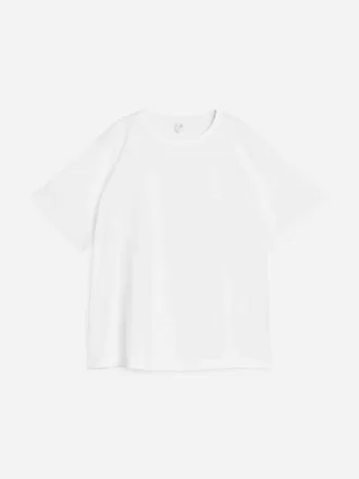 Übergroßes T-Shirt