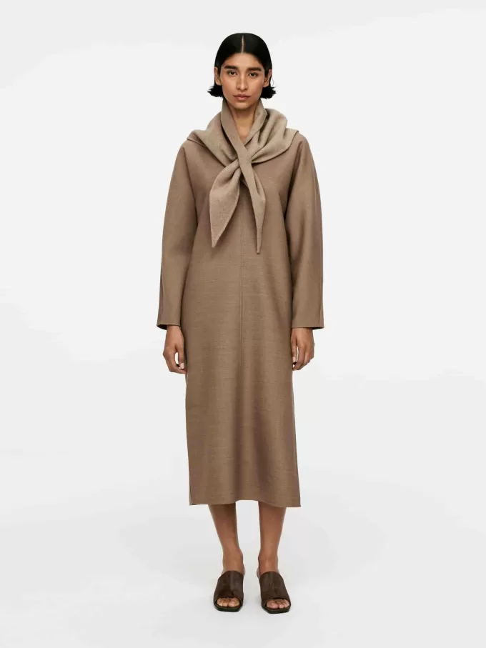 Wildledersandalen mit mittelhohem Absatz